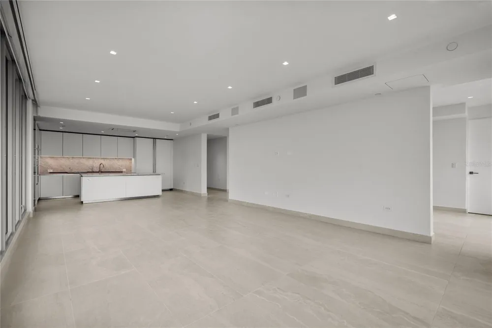 540 DE LA CONSTITUCION AVENUE #1202 San Juan, PR 00901