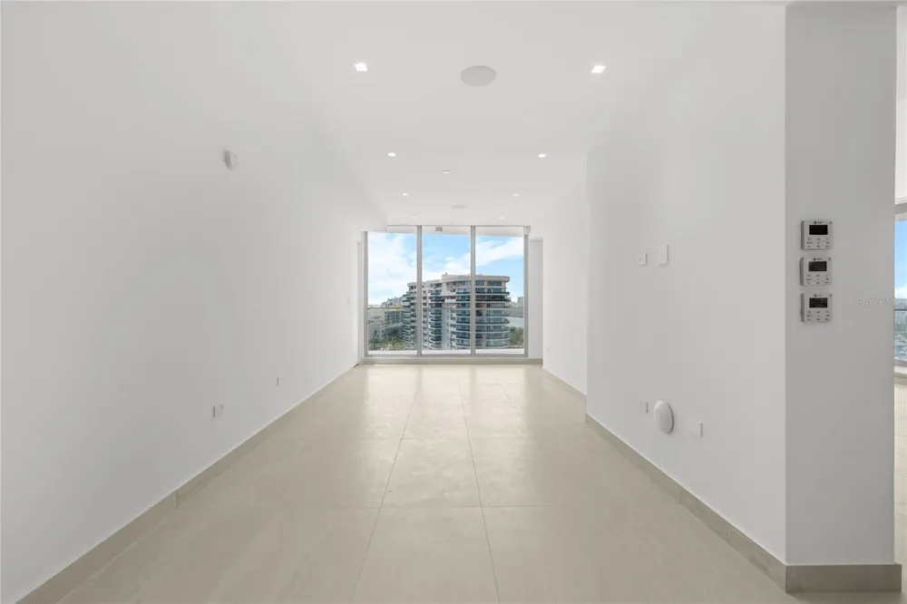 540 DE LA CONSTITUCION AVENUE #1202 San Juan, PR 00901