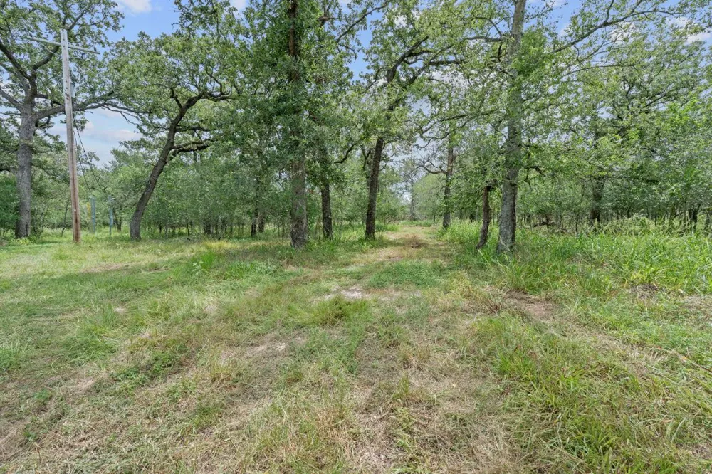3597 Baker Road Kingsbury, TX 78638