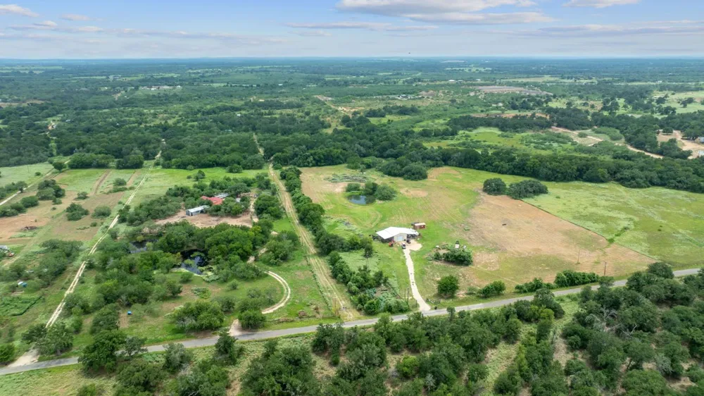 3597 Baker Road Kingsbury, TX 78638