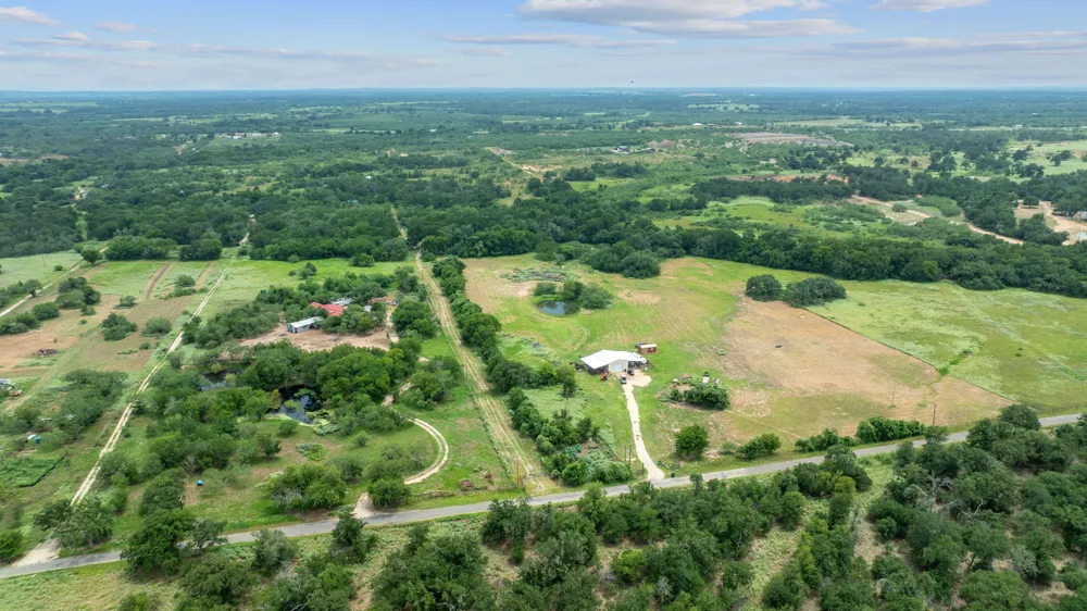 3597 Baker Road Kingsbury, TX 78638