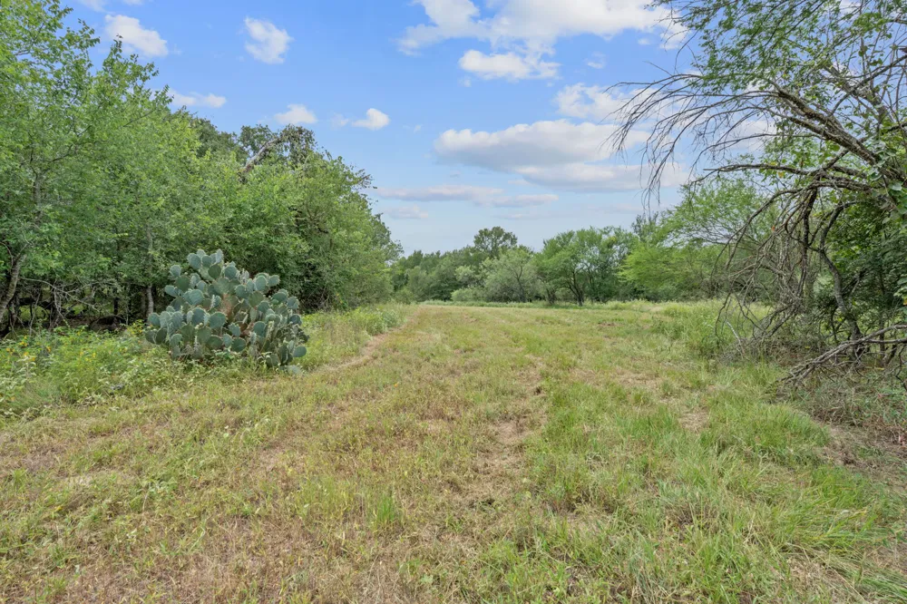 3597 Baker Road Kingsbury, TX 78638
