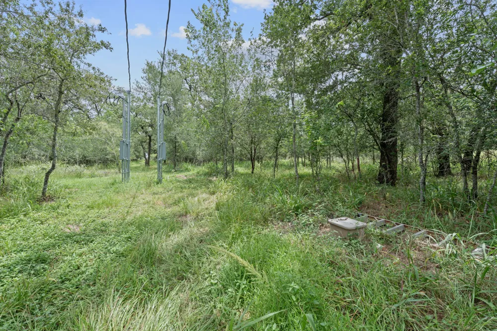 3597 Baker Road Kingsbury, TX 78638