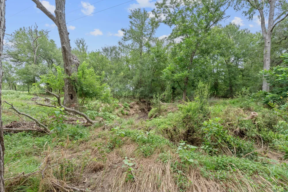 3597 Baker Road Kingsbury, TX 78638