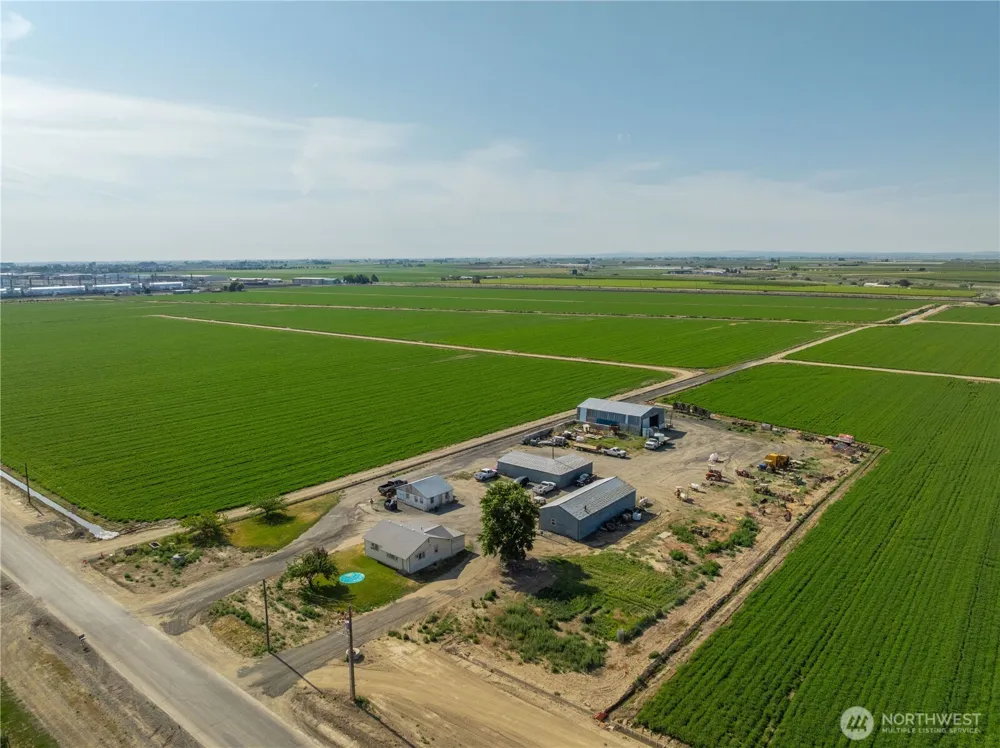 19527 Road 10.5 NW Quincy, WA 98848