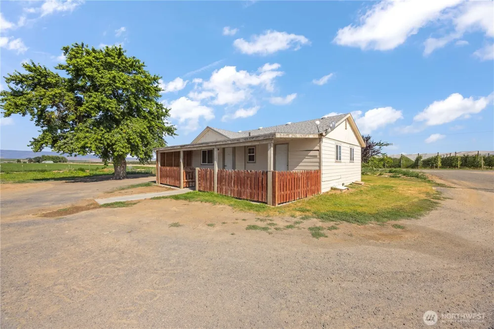 19527 Road 10.5 NW Quincy, WA 98848