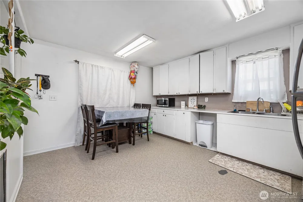 19527 Road 10.5 NW Quincy, WA 98848
