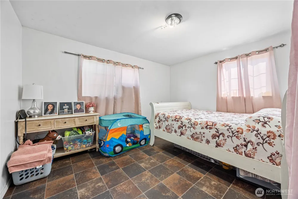 19527 Road 10.5 NW Quincy, WA 98848