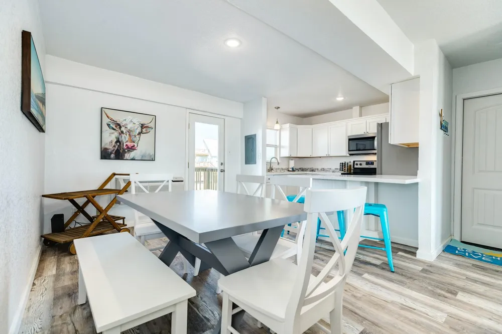101 Pelican Place #7 Surfside Beach, TX 77541