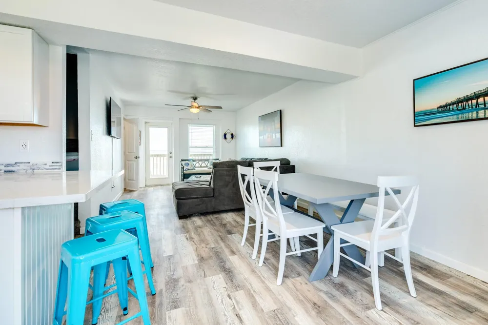 101 Pelican Place #7 Surfside Beach, TX 77541