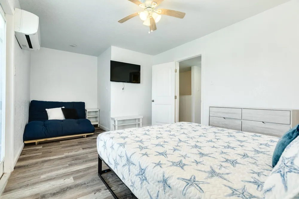 101 Pelican Place #7 Surfside Beach, TX 77541