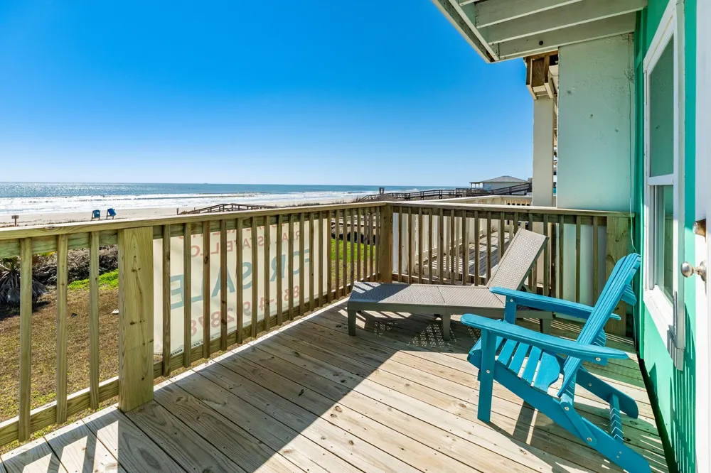 101 Pelican Place #7 Surfside Beach, TX 77541