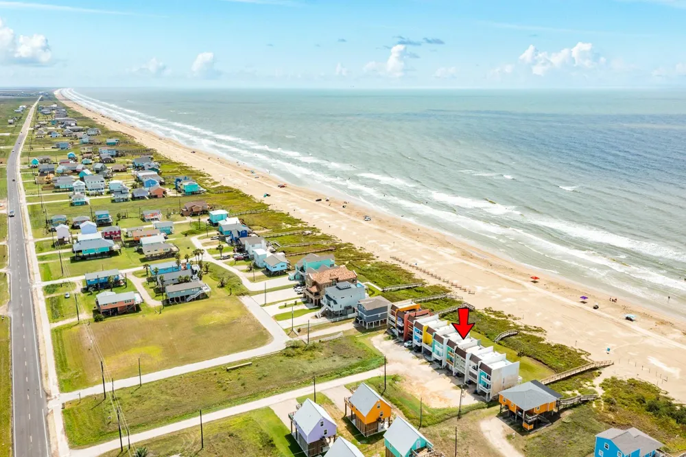 101 Pelican Place #7 Surfside Beach, TX 77541