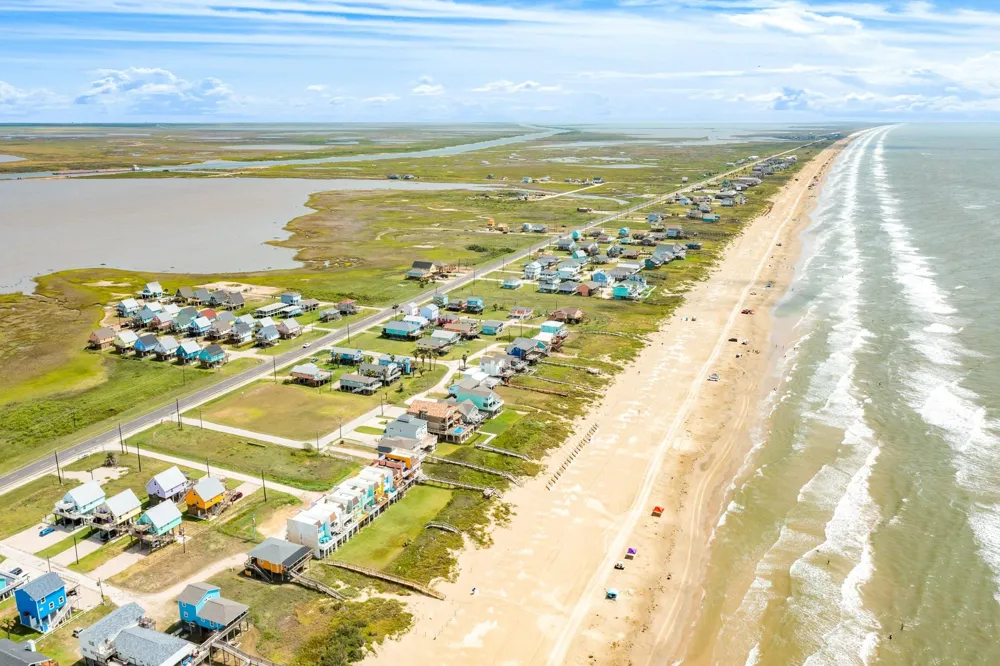 101 Pelican Place #7 Surfside Beach, TX 77541