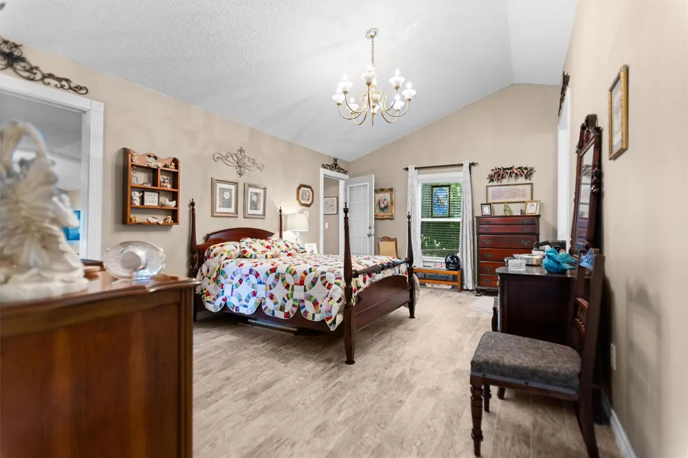 128 Lazy Lane Circle Grapeland, TX 75844