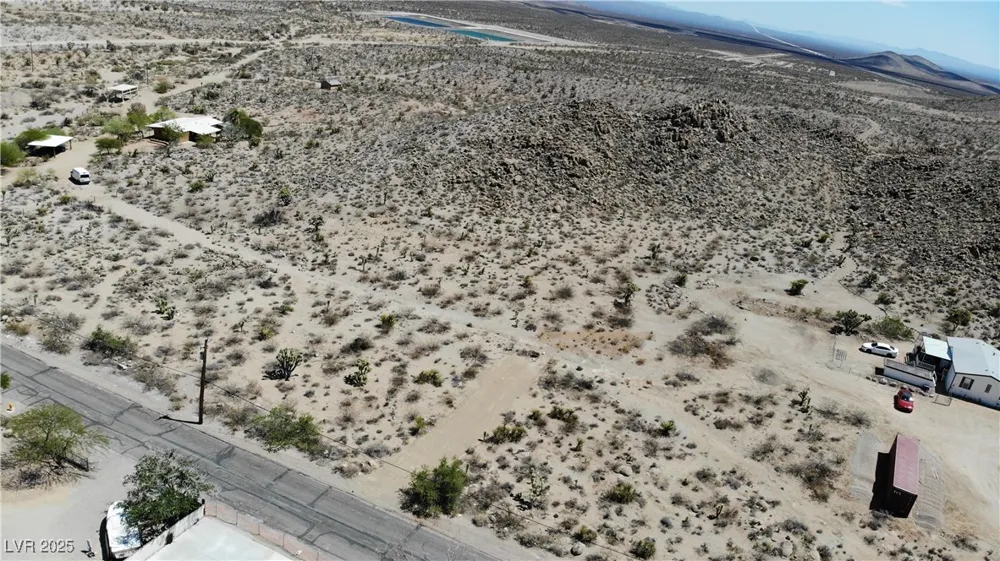 E Hobson Searchlight, NV 89046