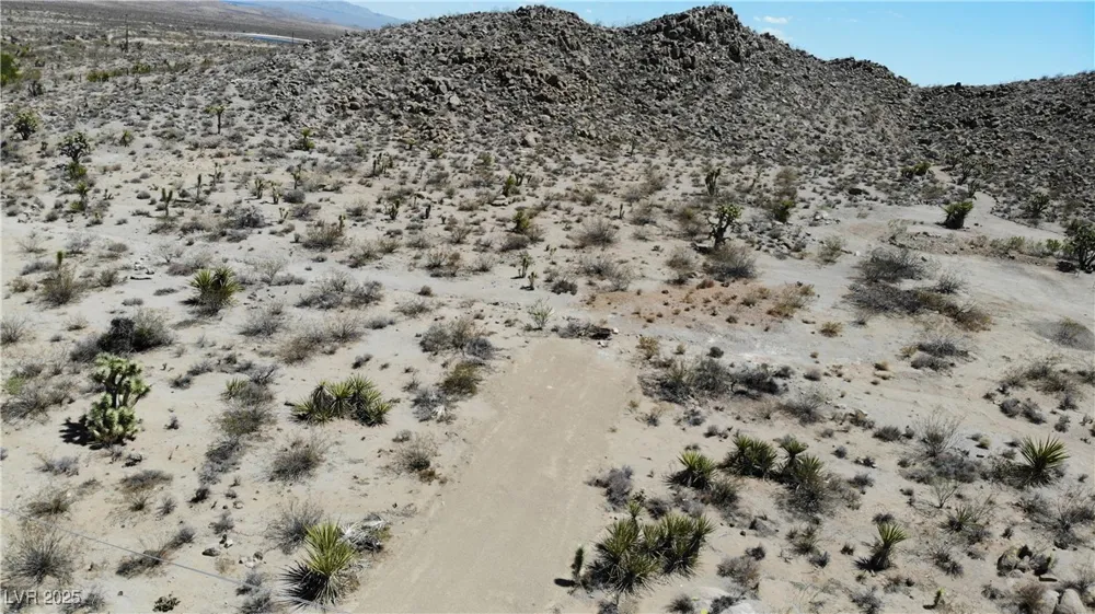 E Hobson Searchlight, NV 89046