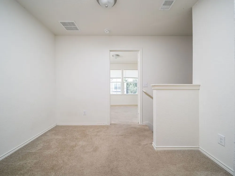 230 Debus Drive #101 B Taylor, TX 76574