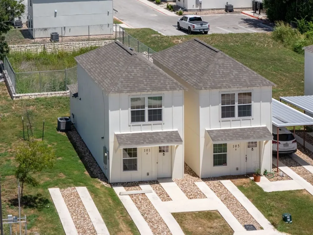 230 Debus Drive #101 B Taylor, TX 76574