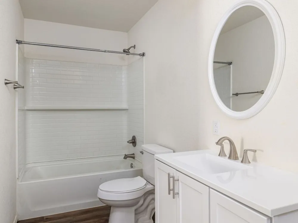 230 Debus Drive #108 B Taylor, TX 76574