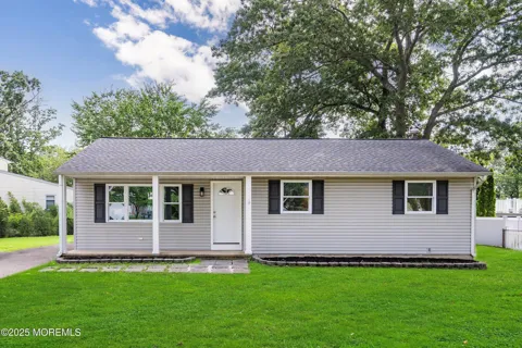 585 Fawn Drive