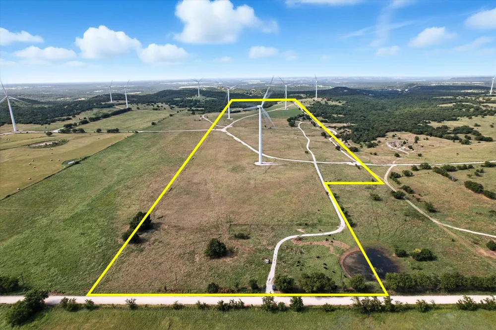 3207 County Road 431 Muenster, TX 76252