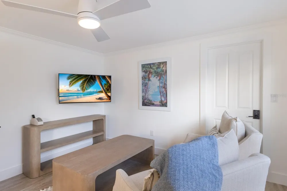 212 OAK AVENUE Anna Maria, FL 34216