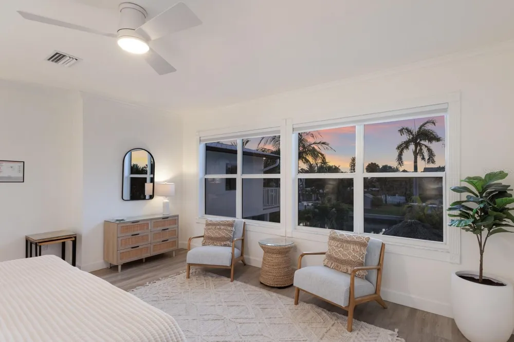 212 OAK AVENUE Anna Maria, FL 34216