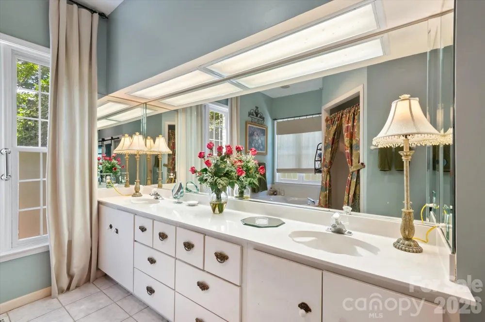 25 Towhee Trail Tryon, NC 28782