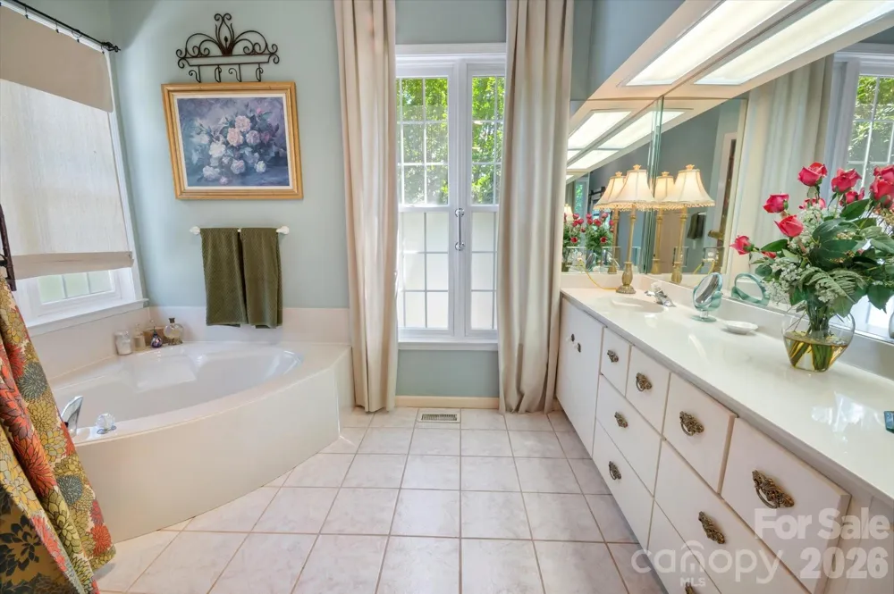 25 Towhee Trail Tryon, NC 28782
