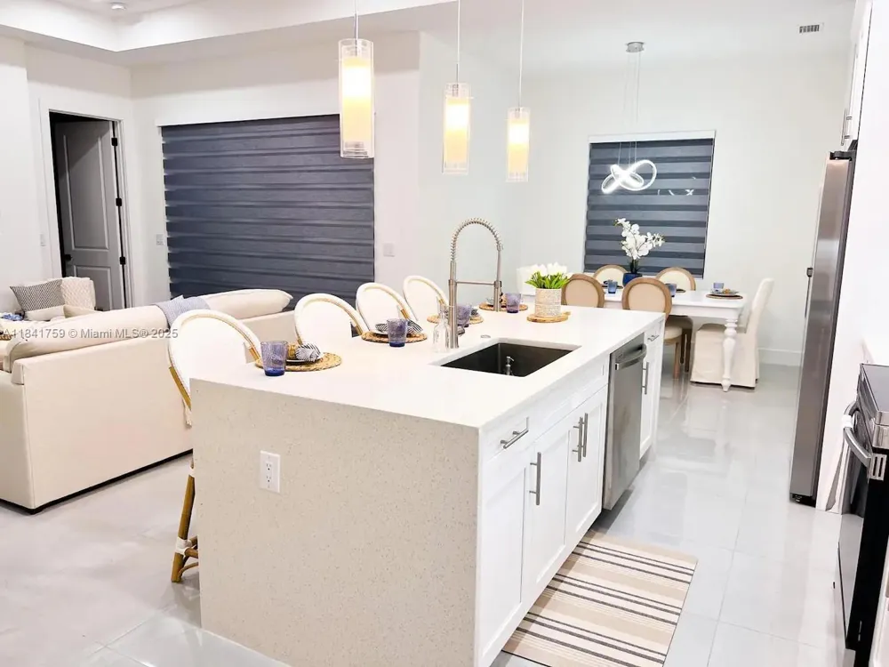 404 NW 1st ST Cape Coral, FL 33993