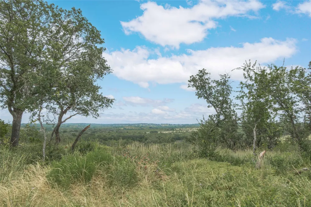 332 Ledge Stone Blanket, TX 67432