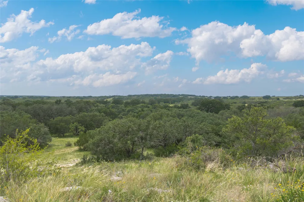 332 Ledge Stone Blanket, TX 67432