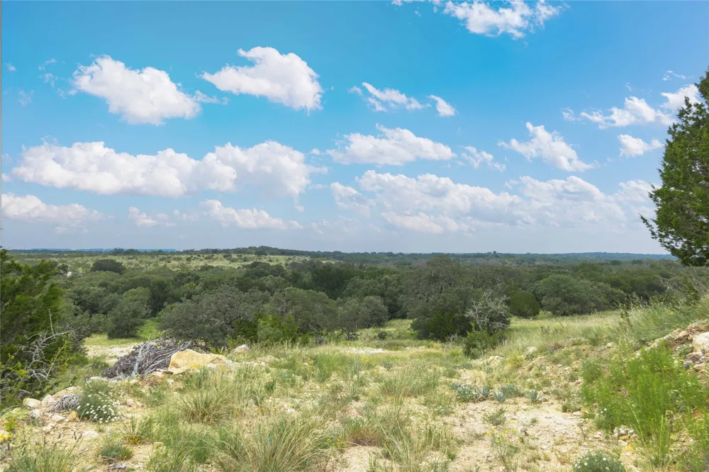 332 Ledge Stone Blanket, TX 67432