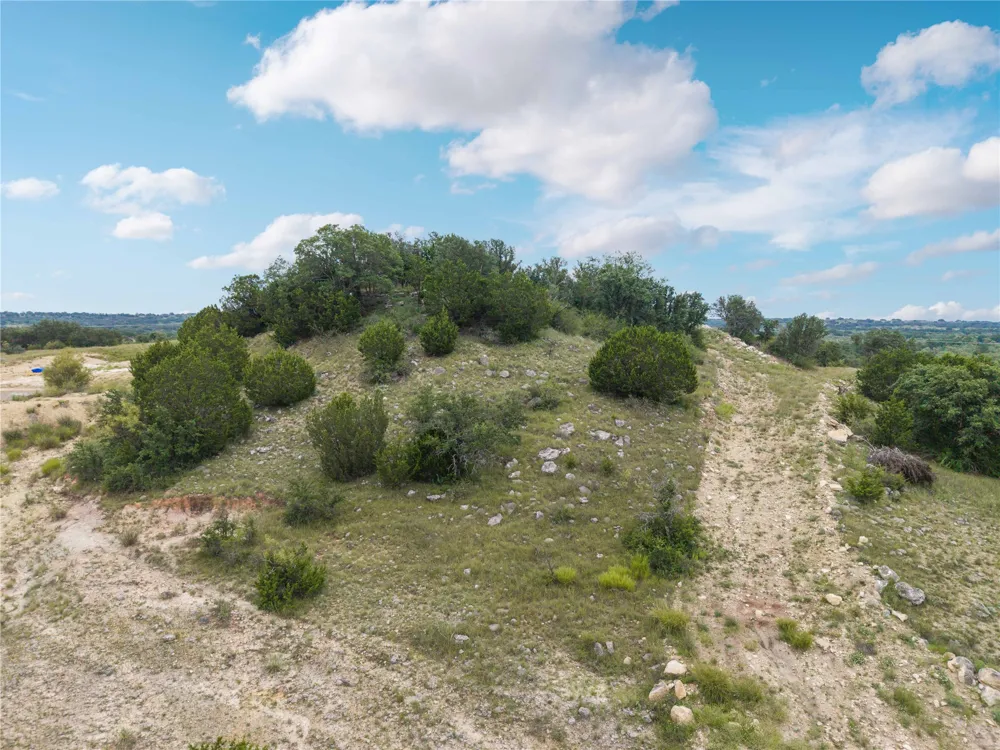 332 Ledge Stone Blanket, TX 67432