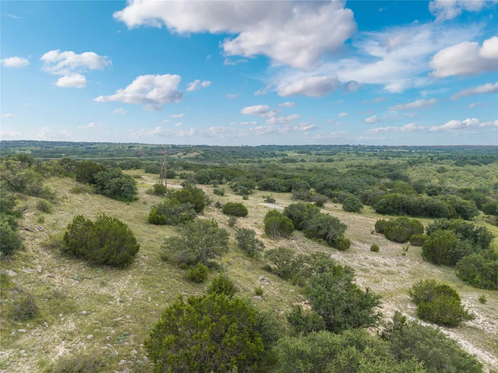 332 Ledge Stone Blanket, TX 67432