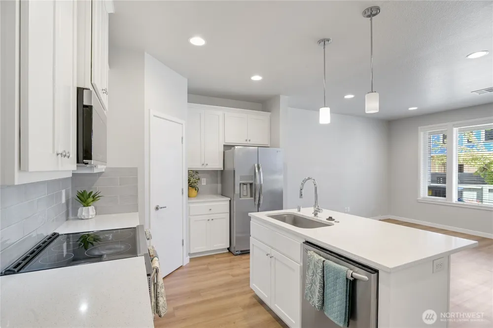12021 SE 5th Vancouver, WA 98683
