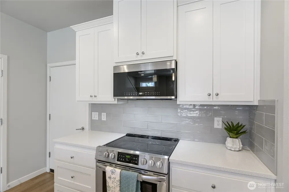 12021 SE 5th Vancouver, WA 98683