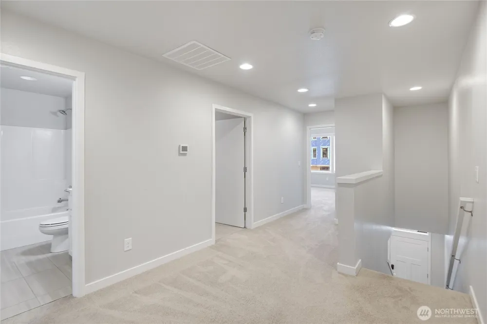 12021 SE 5th Vancouver, WA 98683