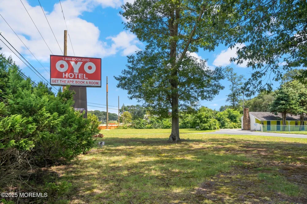 3304 State Route 66 Neptune Township, NJ 07753
