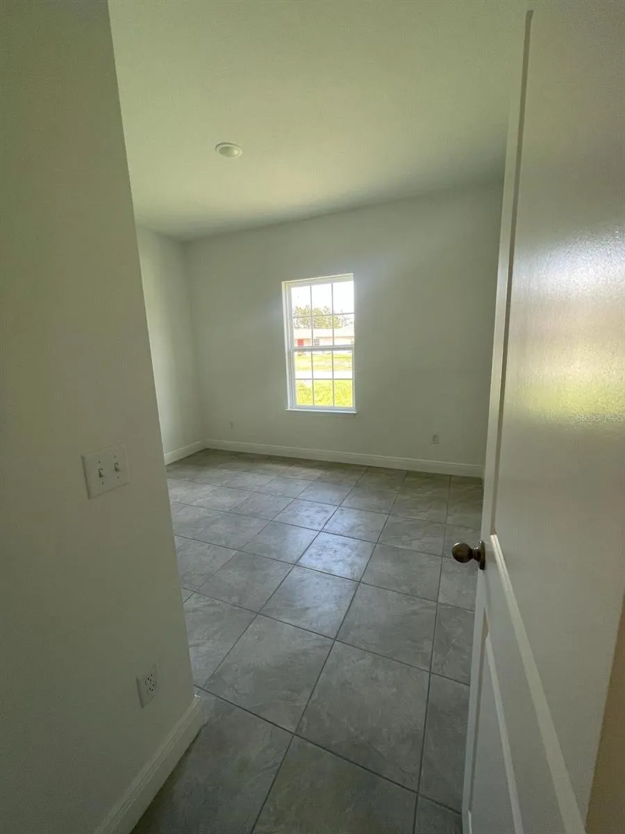 3179 W BARBERTON PLACE Citrus Springs, FL 34433