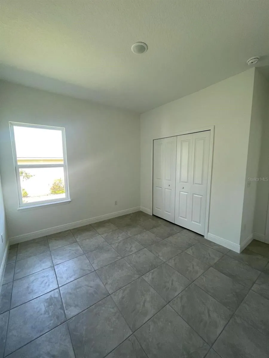 3179 W BARBERTON PLACE Citrus Springs, FL 34433
