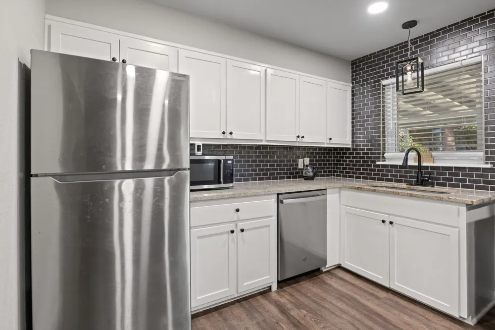 3915 Sabine Texarkana, TX 75503