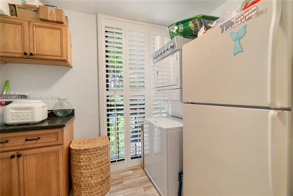 9812 Windward Ave Key Largo, FL 33037