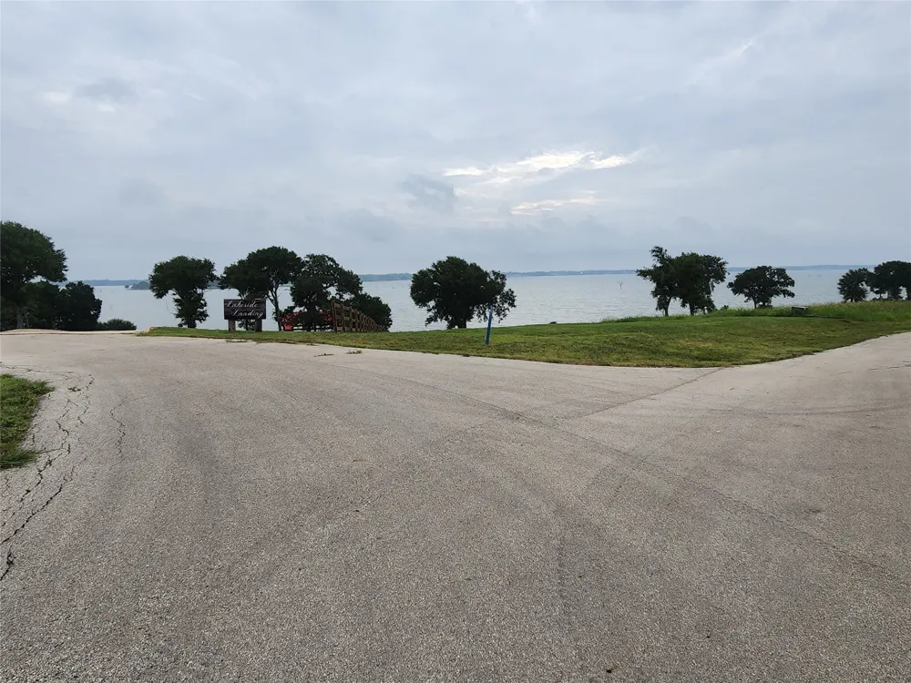 Richland Park Drive Mildred, TX 75109