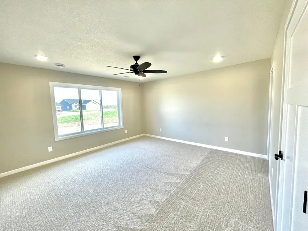 602 9th Street Wanamingo, MN 55983