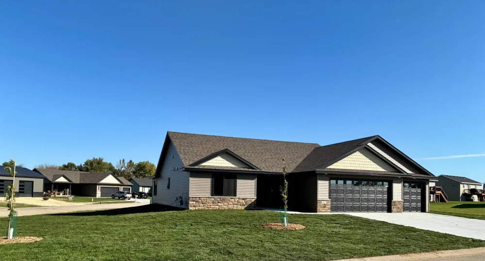 602 9th Street Wanamingo, MN 55983