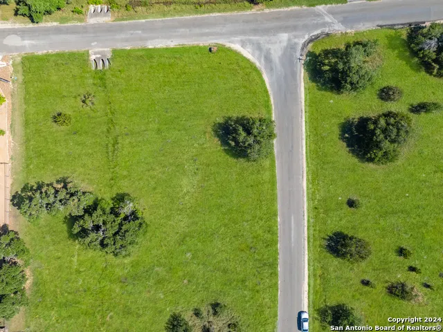 104 Frank Jones Blanco, TX 78606