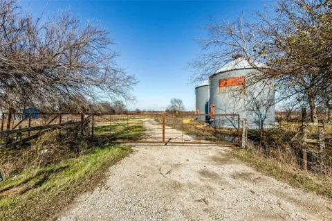 8069 County Road 623