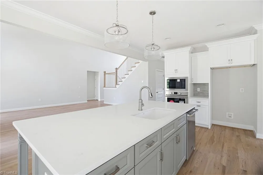 4011 Estate Drive Lewisville, NC 27023